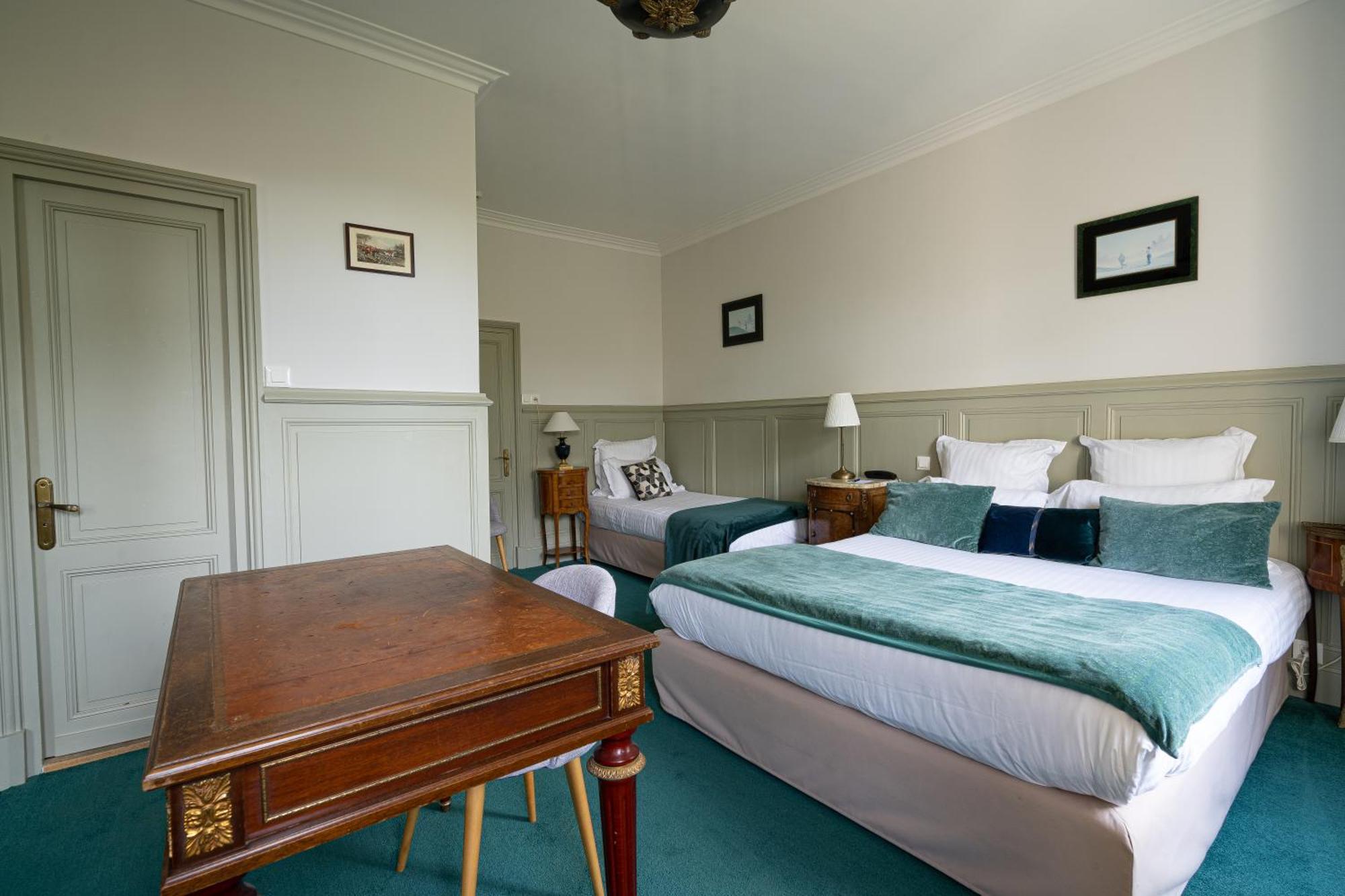 Hotel The Originals Residence De Rohan 福克斯索梅尔 外观 照片